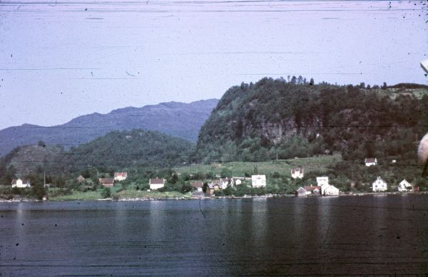 1959-06-05 Norsk fjord
Nøgleord: lejrskole